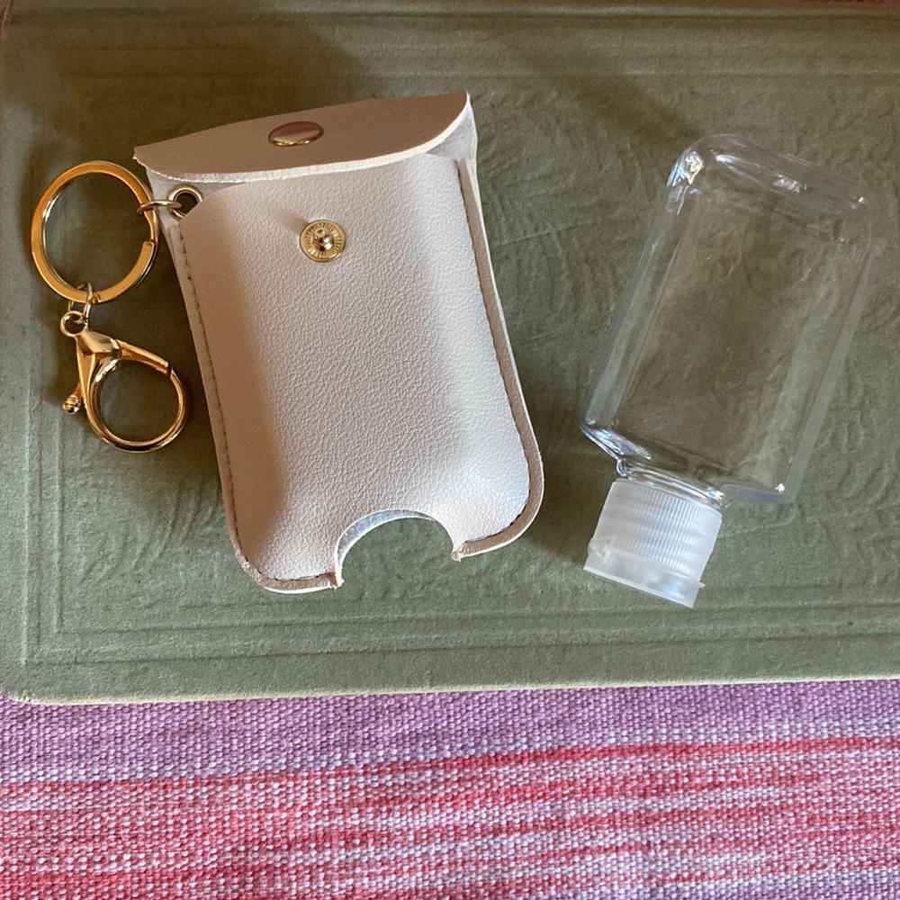 Reusable Hand Sanitizer Holder - key chain Faux Leather Ivory - Picture 7 of 7